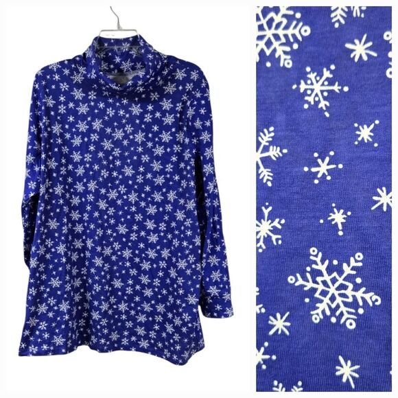 Women's 22/24 Long Sleeve Turtleneck Tee Blue Winter Snowflake Holiday Knit Top - Picture 1 of 9